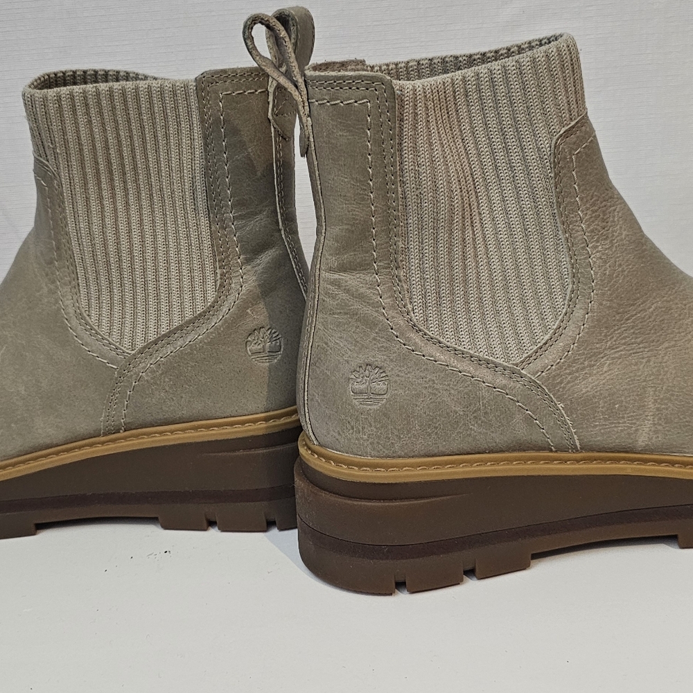 Timberland Cervinia Valley Chelsea Boots Women's 9 Leather Wedge Boots - Picture 2 of 16